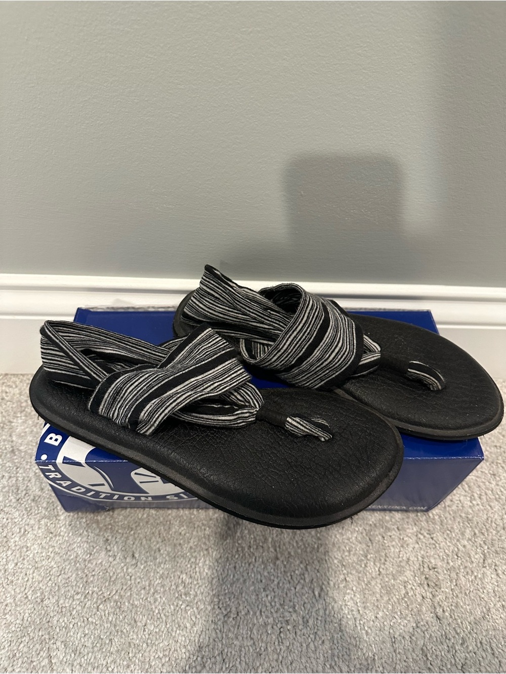 Sanuk Yoga Sling Sandal